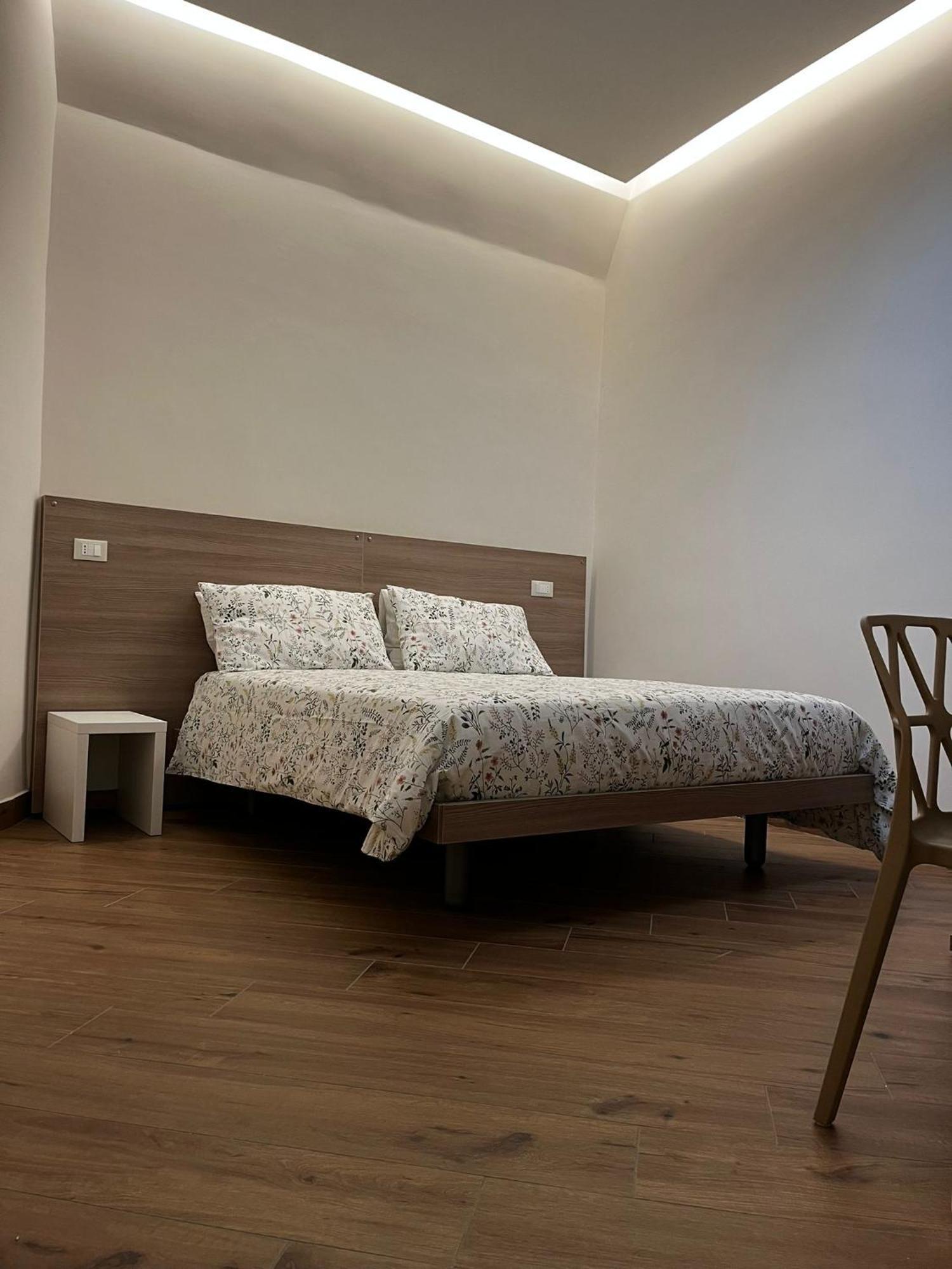 Foria 143 Hotel เนเปิลส์ ภายนอก รูปภาพ