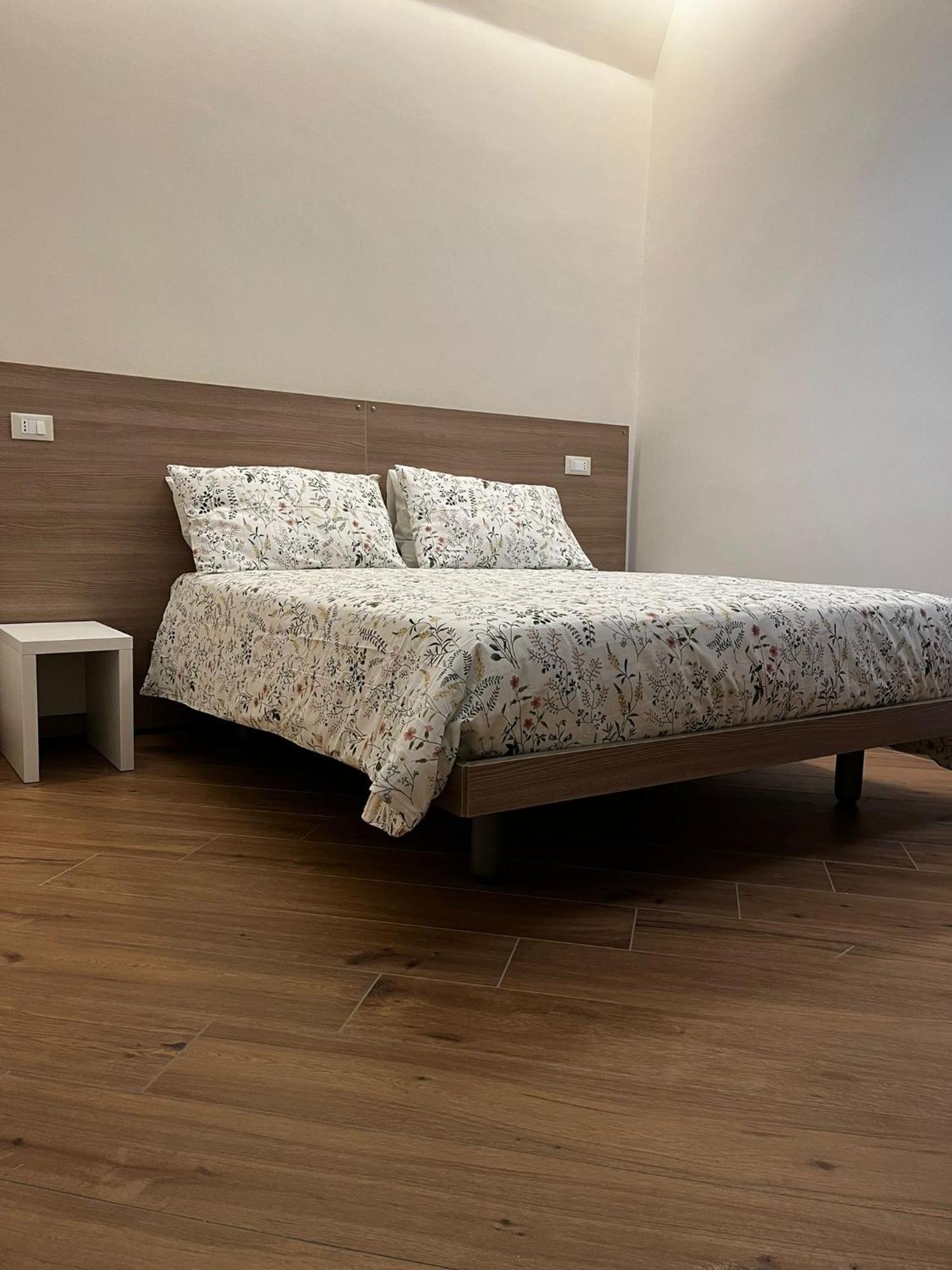 Foria 143 Hotel เนเปิลส์ ภายนอก รูปภาพ